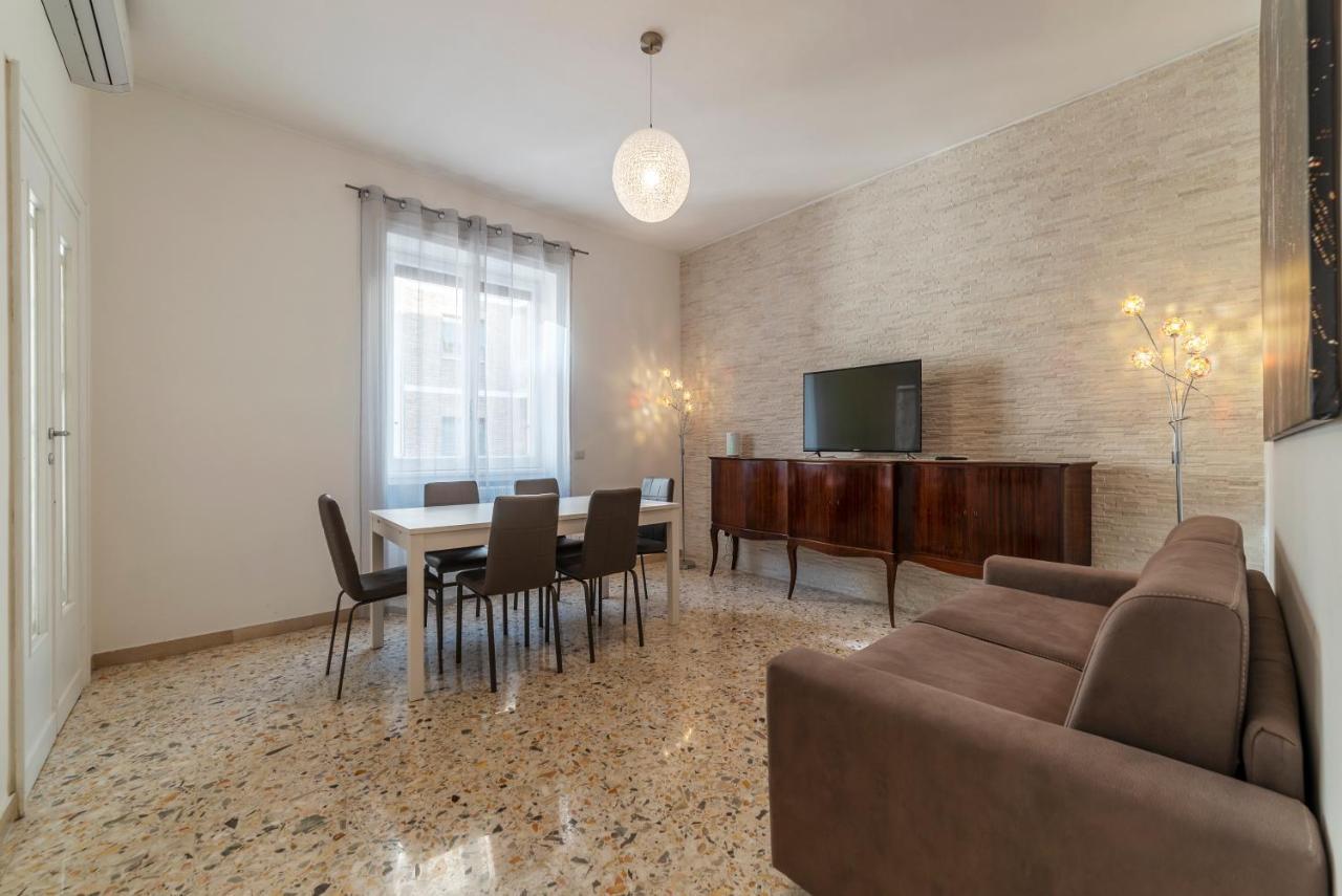 Musei Vaticani & Cipro Mm Apartment Rome Exterior photo